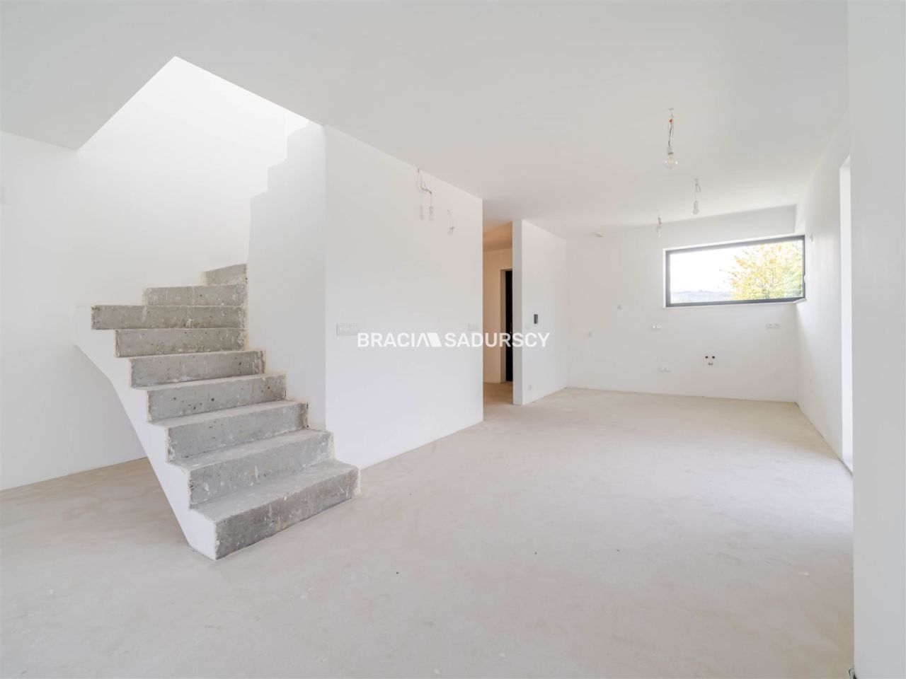 dom wolnostojący, 4 pokoje Koźmice Małe. Zdjęcie 10