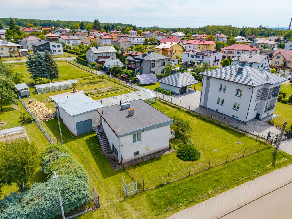 dom wolnostojący, 3 pokoje Jedlicze, ul. Armii Krajowej. Zdjęcie 2