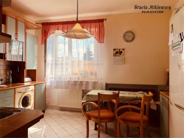 dom wolnostojący, 8 pokoi Radom Glinice, ul. Średnia. Zdjęcie 13
