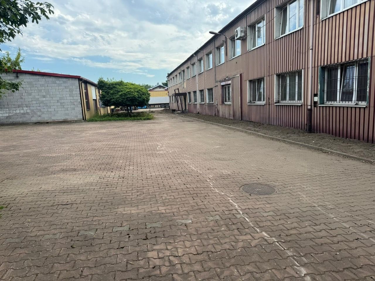 Hala/magazyn Sosnowiec Niwka, ul. Wojska Polskiego. Zdjęcie 4