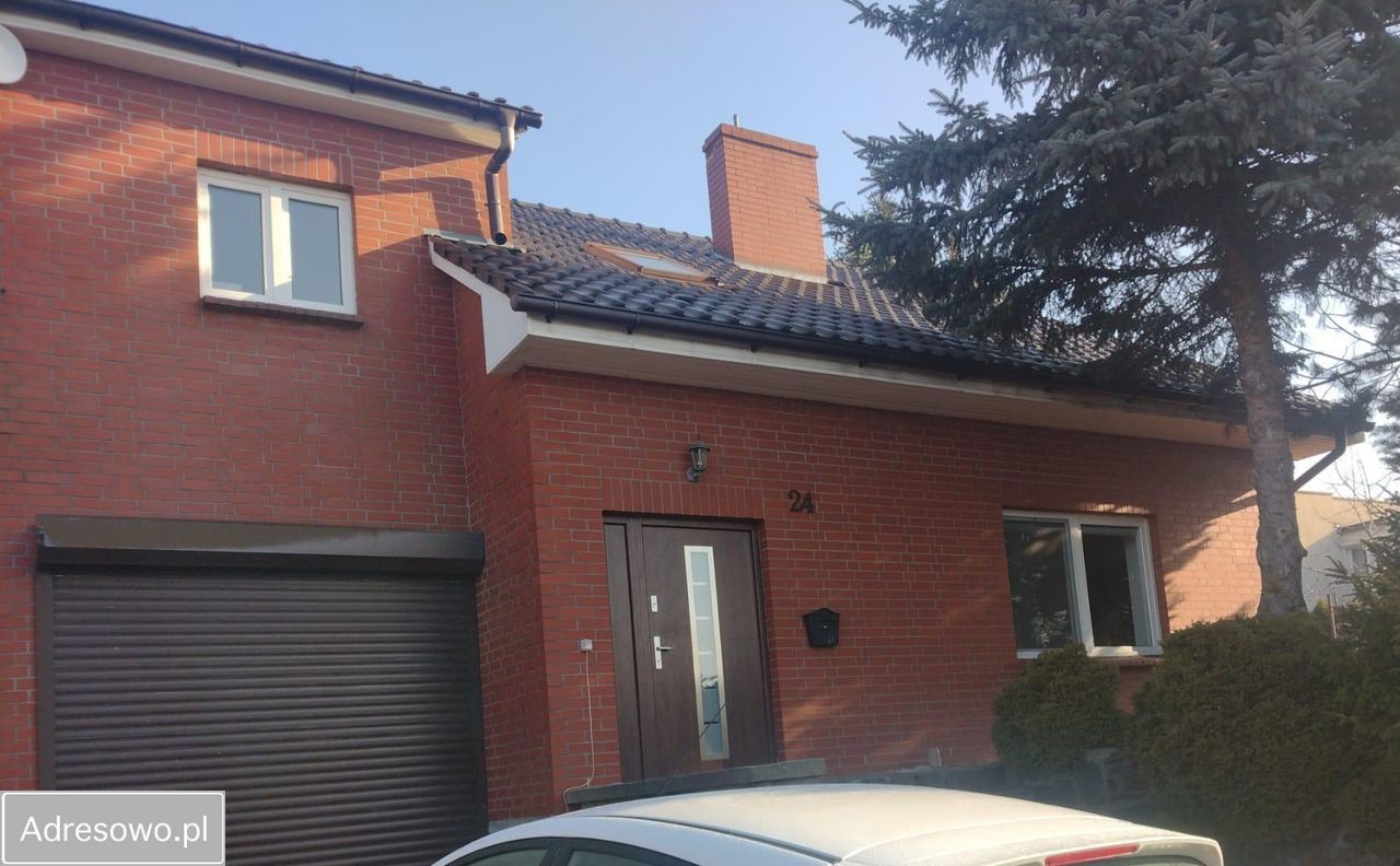 bliźniak, 4 pokoje Świecie, ul. Sygietyńskiego. Zdjęcie 1