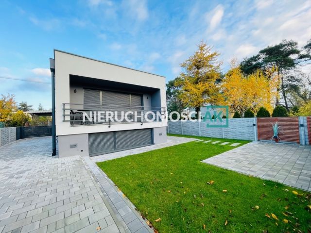 dom wolnostojący, 4 pokoje Mikorzyn. Zdjęcie 2