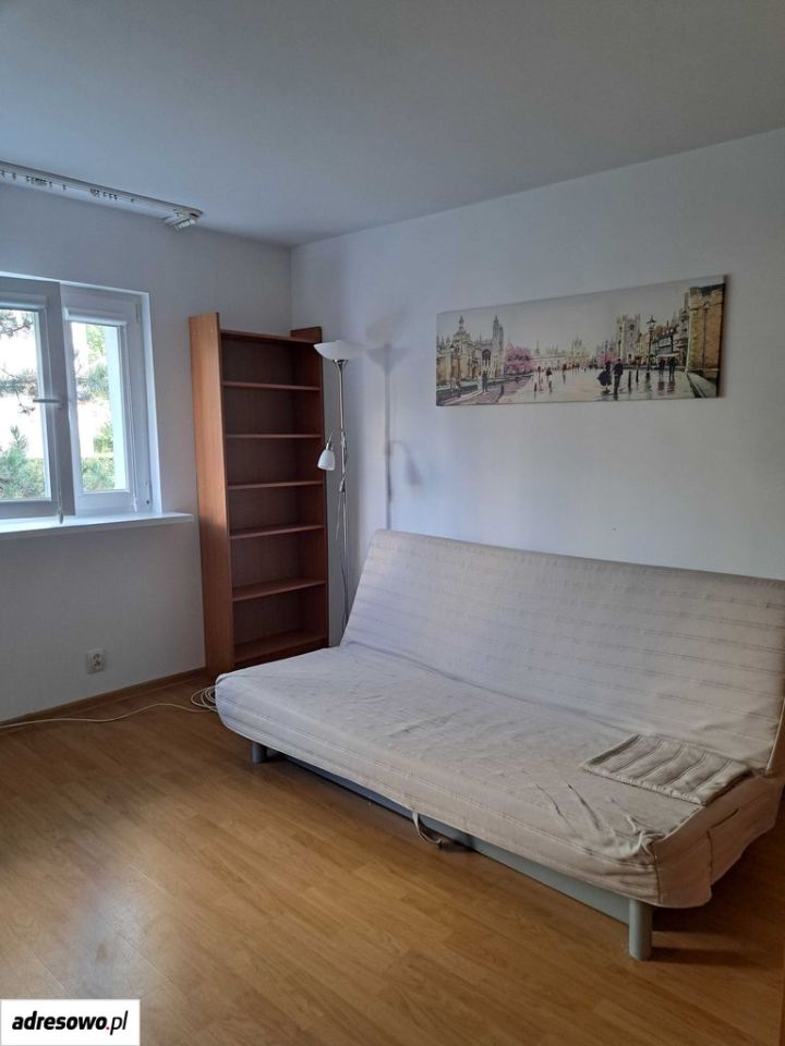 Mieszkanie 1-pokojowe Warszawa Wola, skwer ks. kard. Stefana Wyszyńskiego. Zdjęcie 2