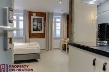 Mieszkanie 12-pokojowe Poznań, ul. Strzałowa