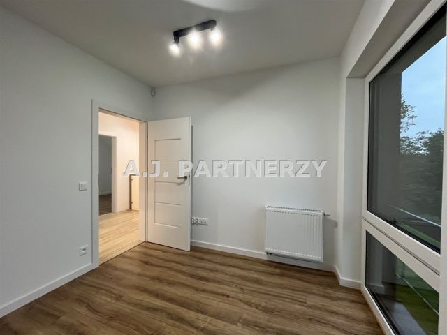 dom, 4 pokoje Koźmice Wielkie. Zdjęcie 10