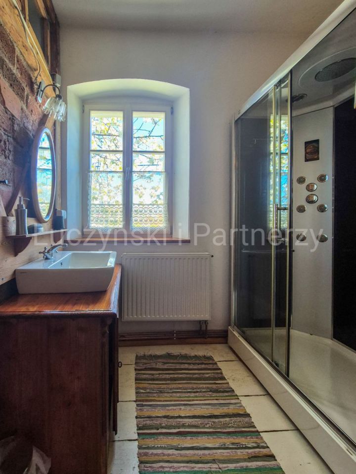 dom wolnostojący, 9 pokoi Kwieciszowice. Zdjęcie 6