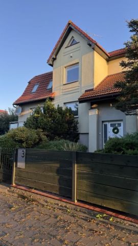dom wolnostojący, 5 pokoi Gdańsk Kiełpino Górne, ul. Czerwcowa. Zdjęcie 1
