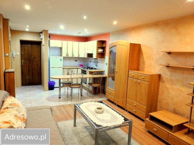 Mieszkanie 2-pokojowe Zielona Góra Centrum, ul. Władysława IV. Zdjęcie 1