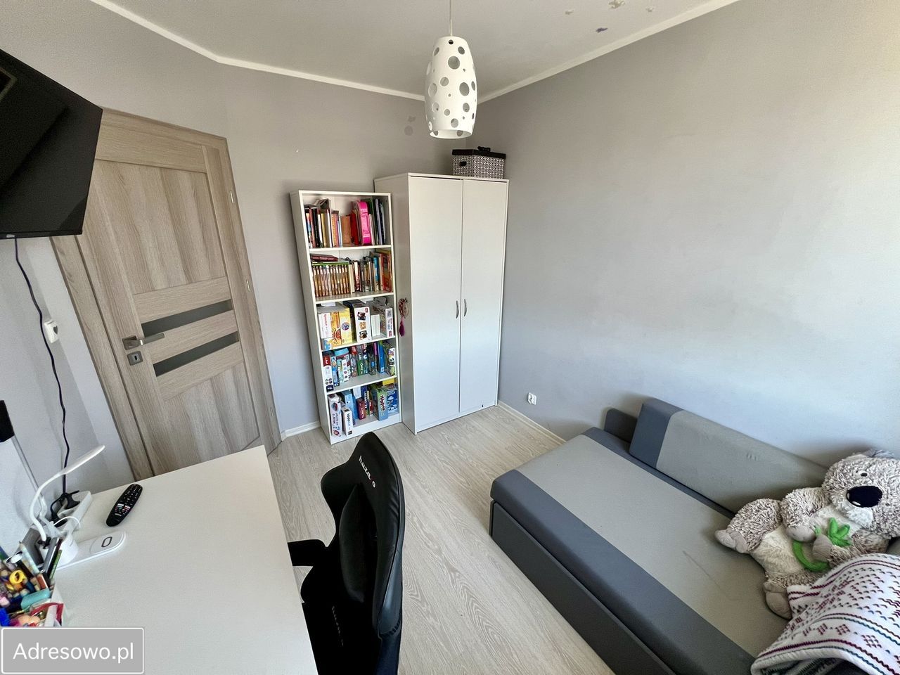 Mieszkanie 3-pokojowe Jaroty, ul. Bartąska. Zdjęcie 3