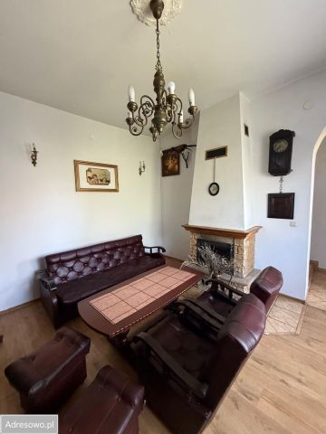 dom wolnostojący, 5 pokoi Piława Górna. Zdjęcie 1