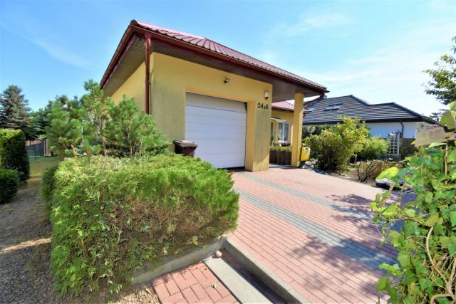 dom wolnostojący, 4 pokoje Reda, al. Lipowa. Zdjęcie 1