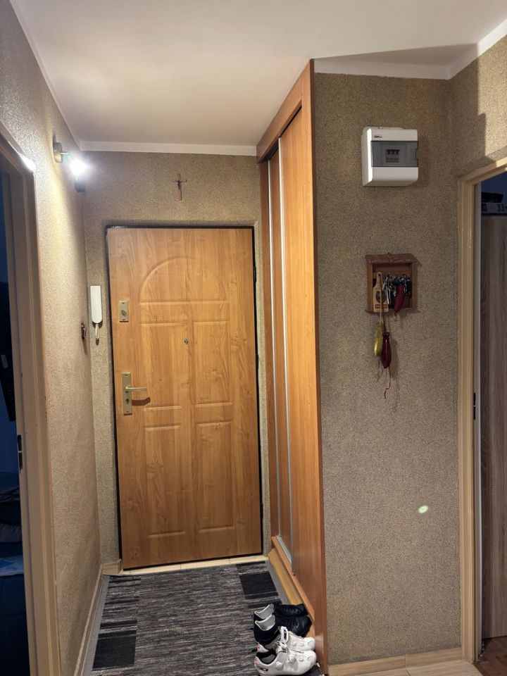 Mieszkanie 3-pokojowe Bełchatów, os. Żołnierzy POW. Zdjęcie 2