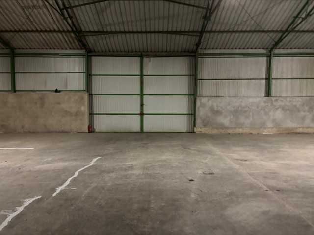 Hala/magazyn Gaj Wielki. Zdjęcie 2