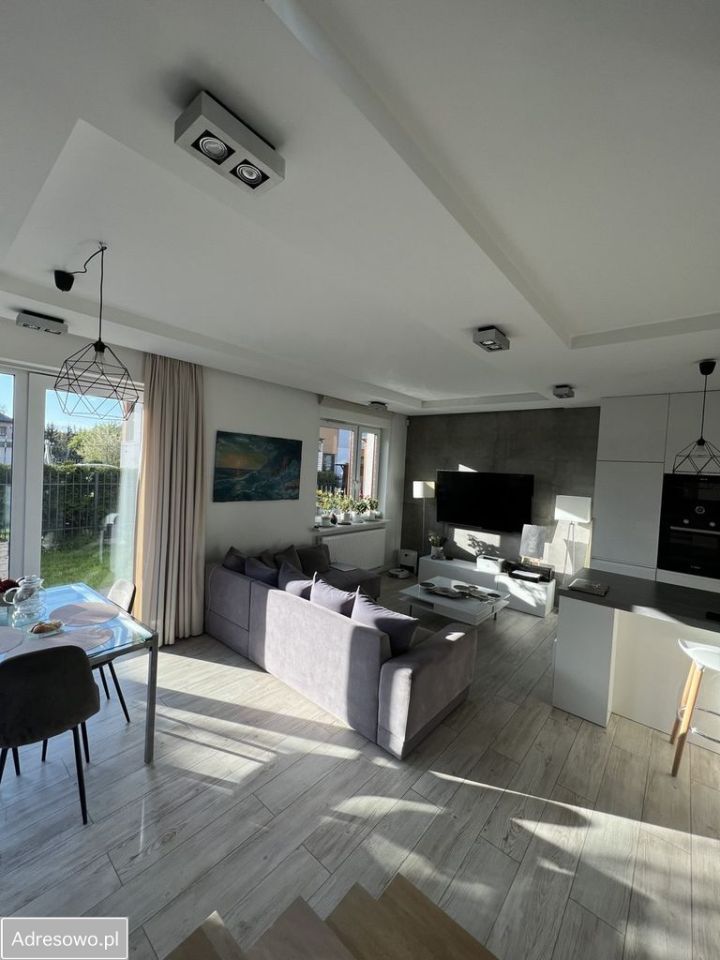 bliźniak, 3 pokoje Łomianki Dolne, ul. Kościelna Droga. Zdjęcie 12