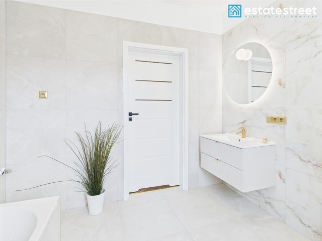 Mieszkanie 3-pokojowe Bytom, ul. Józefa Kwietniewskiego. Zdjęcie 12