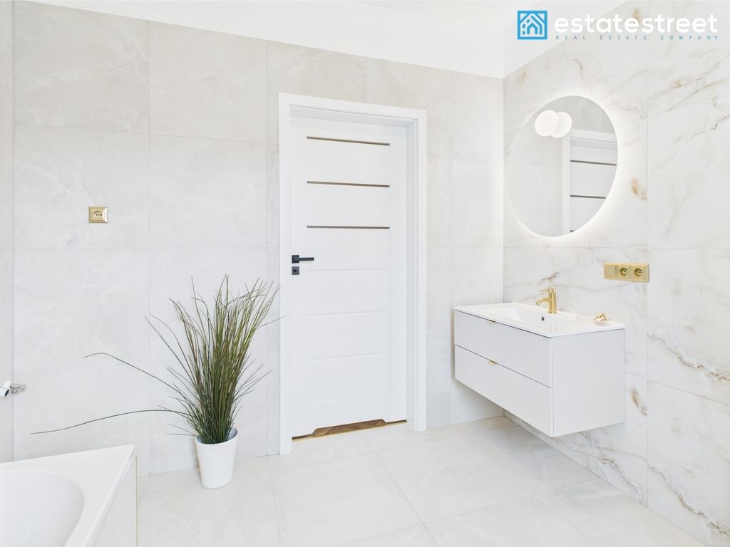 Mieszkanie 3-pokojowe Bytom, ul. Józefa Kwietniewskiego. Zdjęcie 12