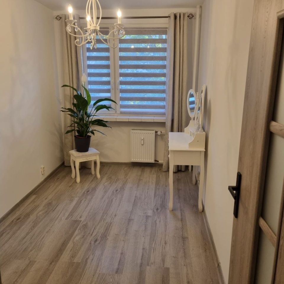 Mieszkanie 3-pokojowe Kraków Bieńczyce, ul. Cienista. Zdjęcie 2