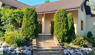 dom wolnostojący, 6 pokoi Chmielnik