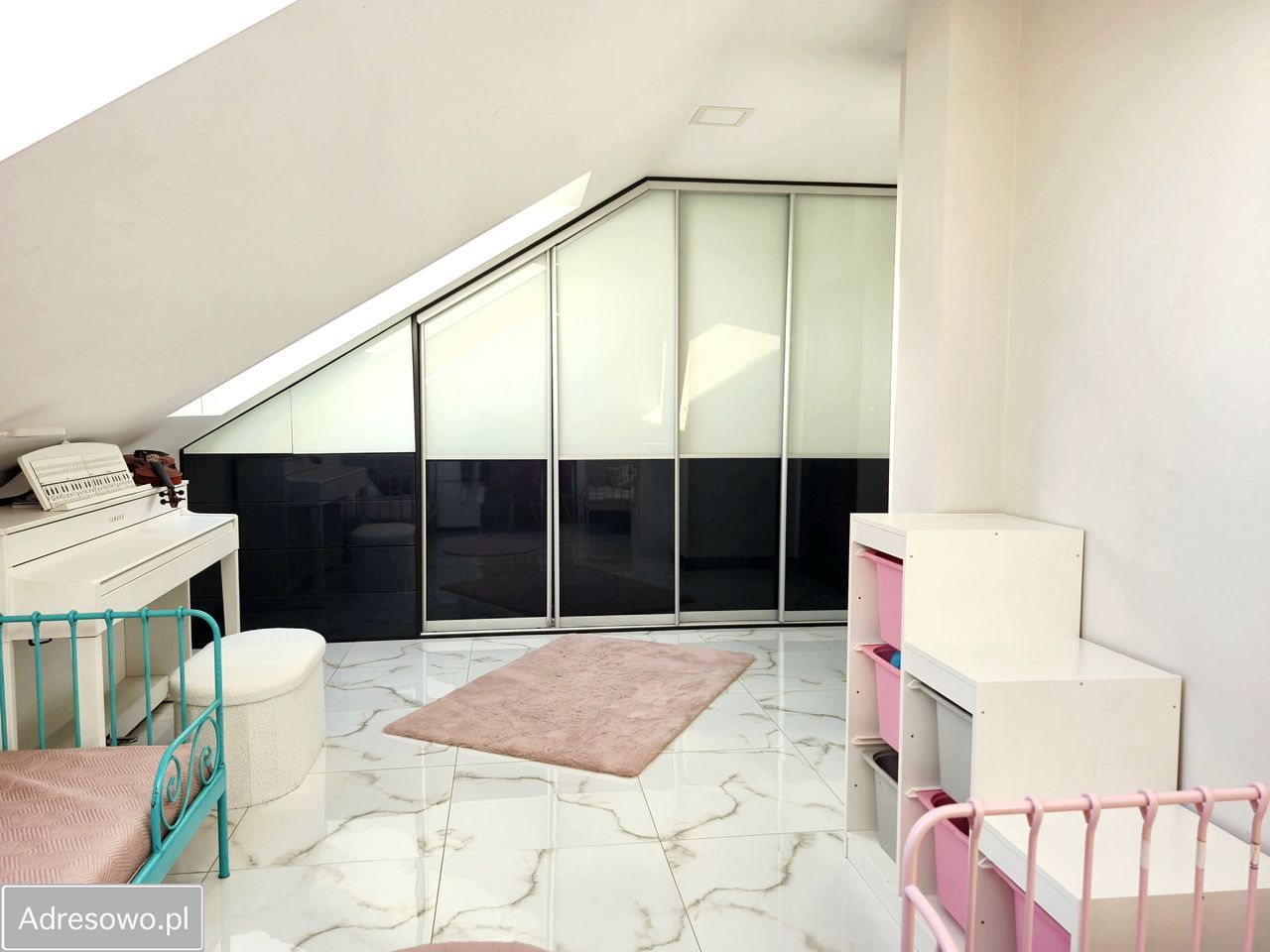 bliźniak, 5 pokoi Krzyków. Zdjęcie 17