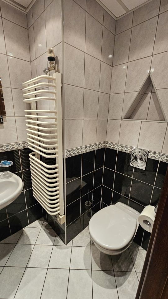 dom szeregowy, 4 pokoje Ruda Śląska Wirek, ul. Oskara Kolberga. Zdjęcie 10