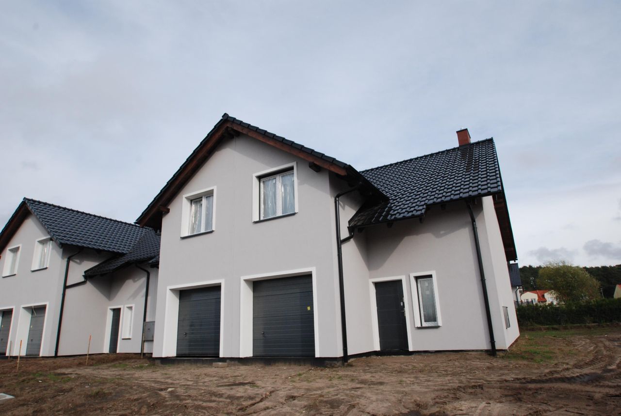 dom szeregowy, 4 pokoje Kłodawa, ul. Bursztynowa