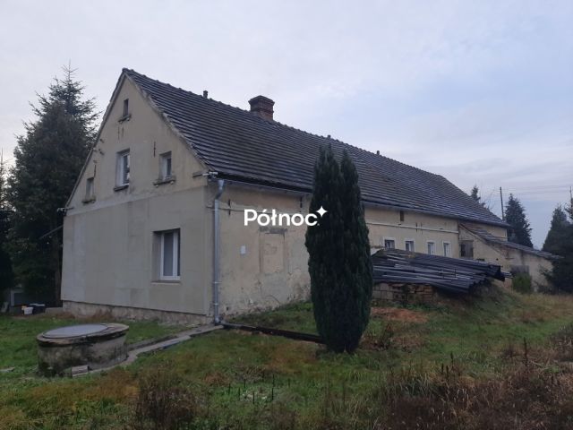dom wolnostojący, 4 pokoje Parowa. Zdjęcie 1