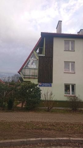 Mieszkanie 3-pokojowe Polanica-Zdrój, ul. Spółdzielców. Zdjęcie 1