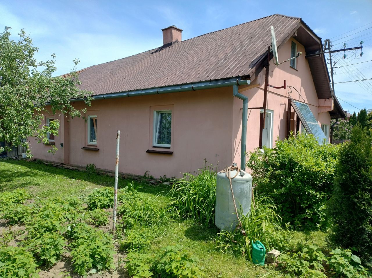dom wolnostojący, 2 pokoje Długie, ul. Dolna. Zdjęcie 7