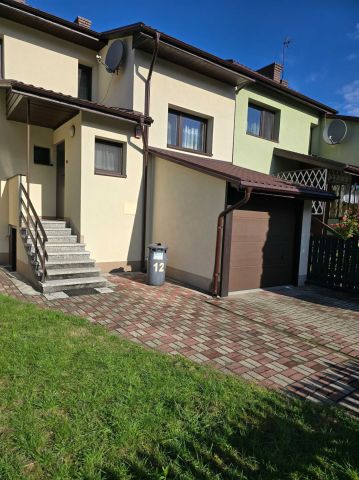 dom szeregowy Opole Lubelskie, ul. Krzywe Koło. Zdjęcie 1