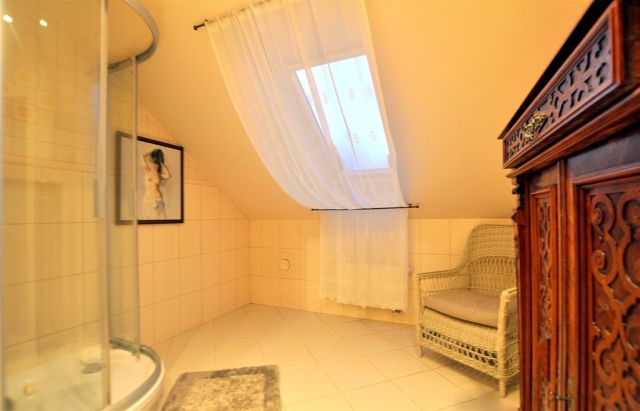 dom wolnostojący, 7 pokoi Radonie, ul. Borowikowa. Zdjęcie 6