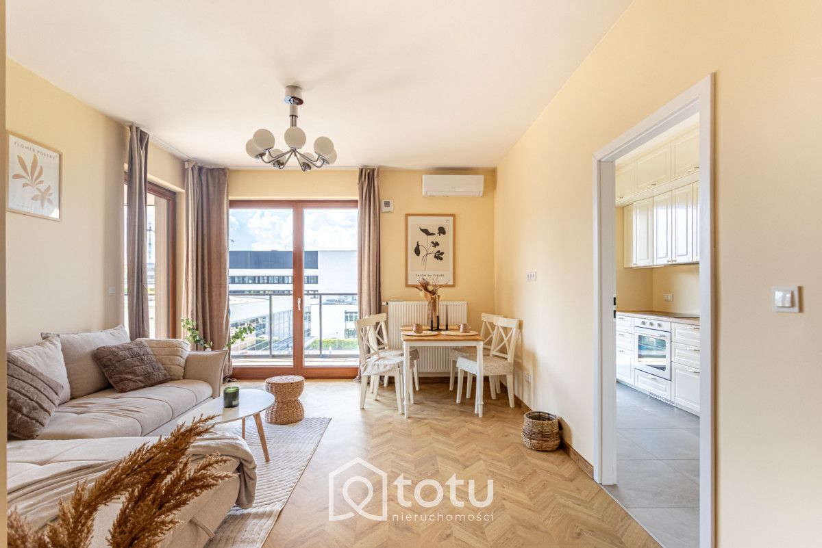 Mieszkanie 3-pokojowe Warszawa Mokotów, ul. Postępu. Zdjęcie 4