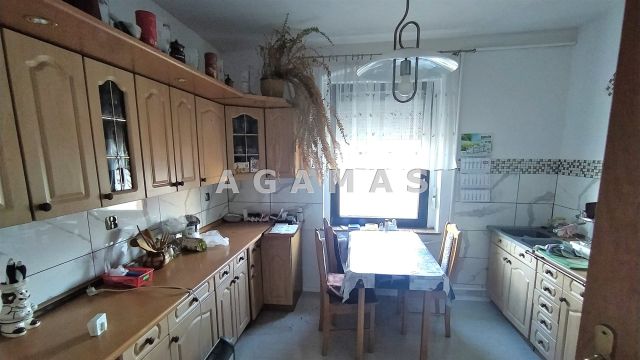 dom wolnostojący, 12 pokoi Kondratowice. Zdjęcie 17