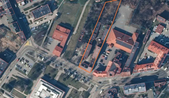 Działka inwestycyjna Zduńska Wola, pl. Wolności
