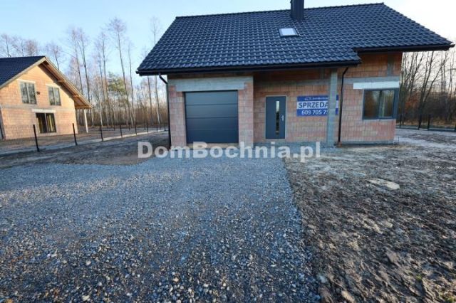 dom wolnostojący, 4 pokoje Dąbrówka. Zdjęcie 2