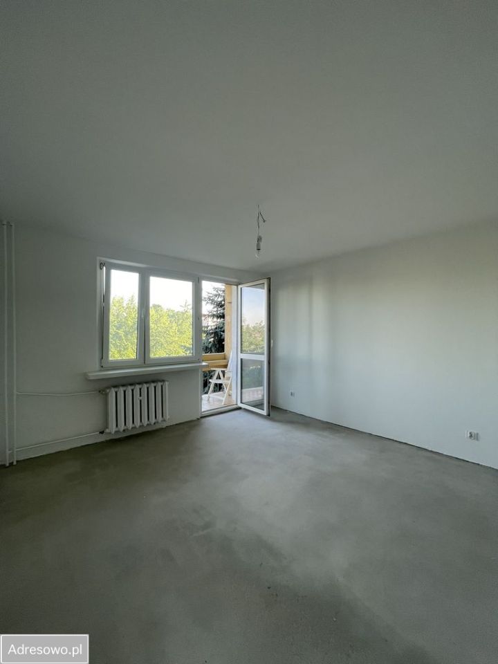 Mieszkanie 3-pokojowe Kraków Mistrzejowice, os. Piastów. Zdjęcie 1