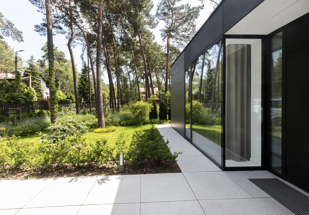 dom wolnostojący, 5 pokoi Józefów, ul. Orzechowa. Zdjęcie 28