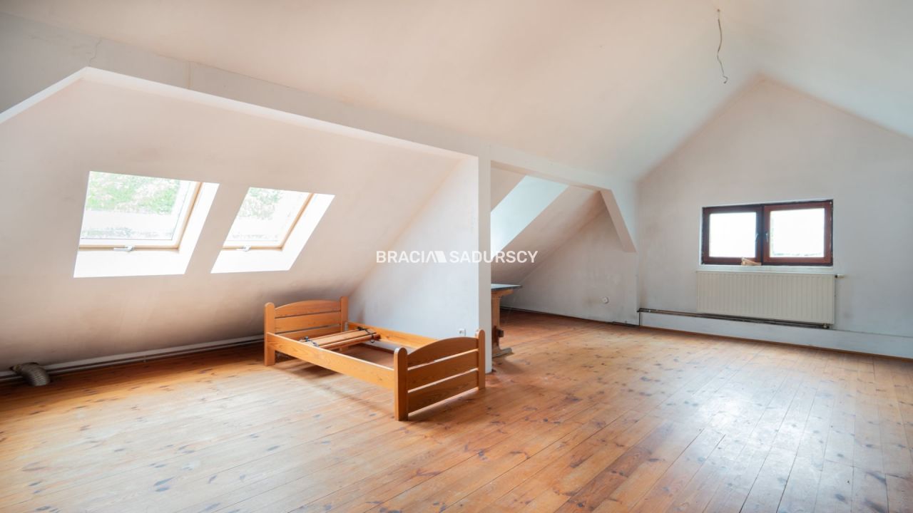 dworek, 4 pokoje Koźmice Wielkie. Zdjęcie 15