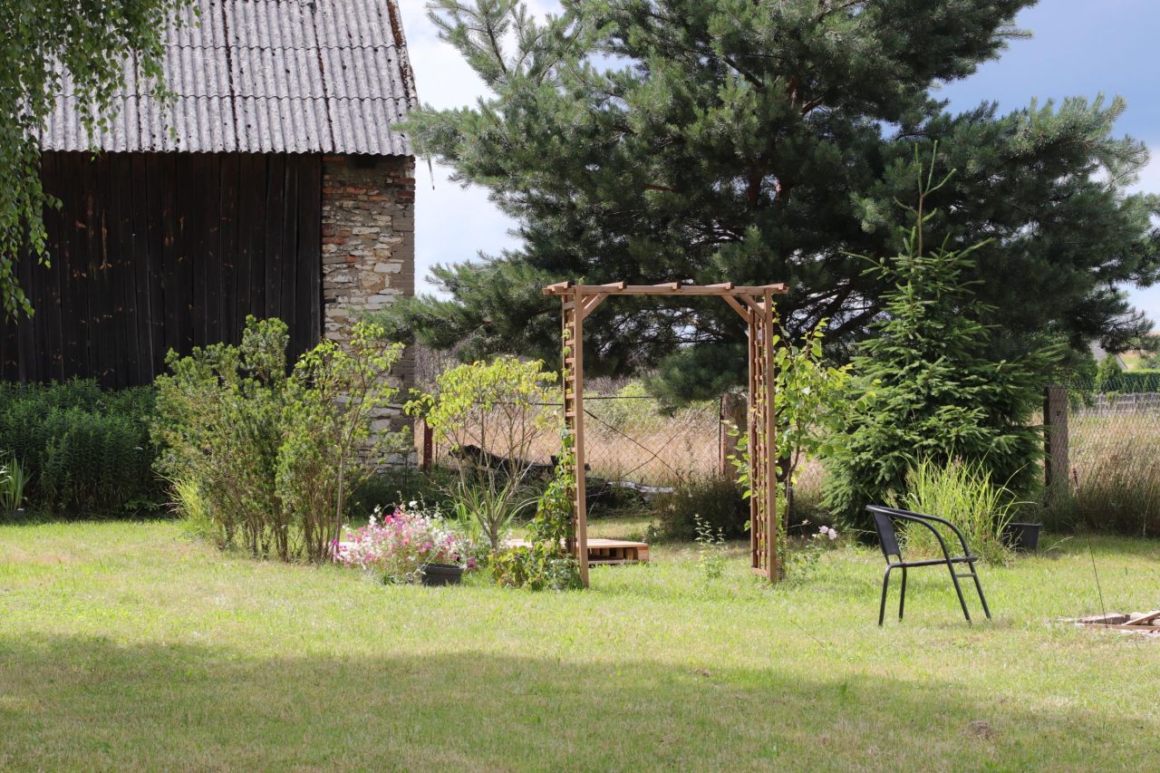 dom wolnostojący, 2 pokoje Parkoszowice, ulica. Zdjęcie 47