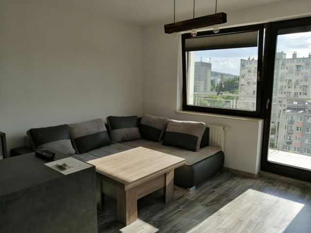 Mieszkanie 3-pokojowe Kielce, ul. Jagiellońska. Zdjęcie 1