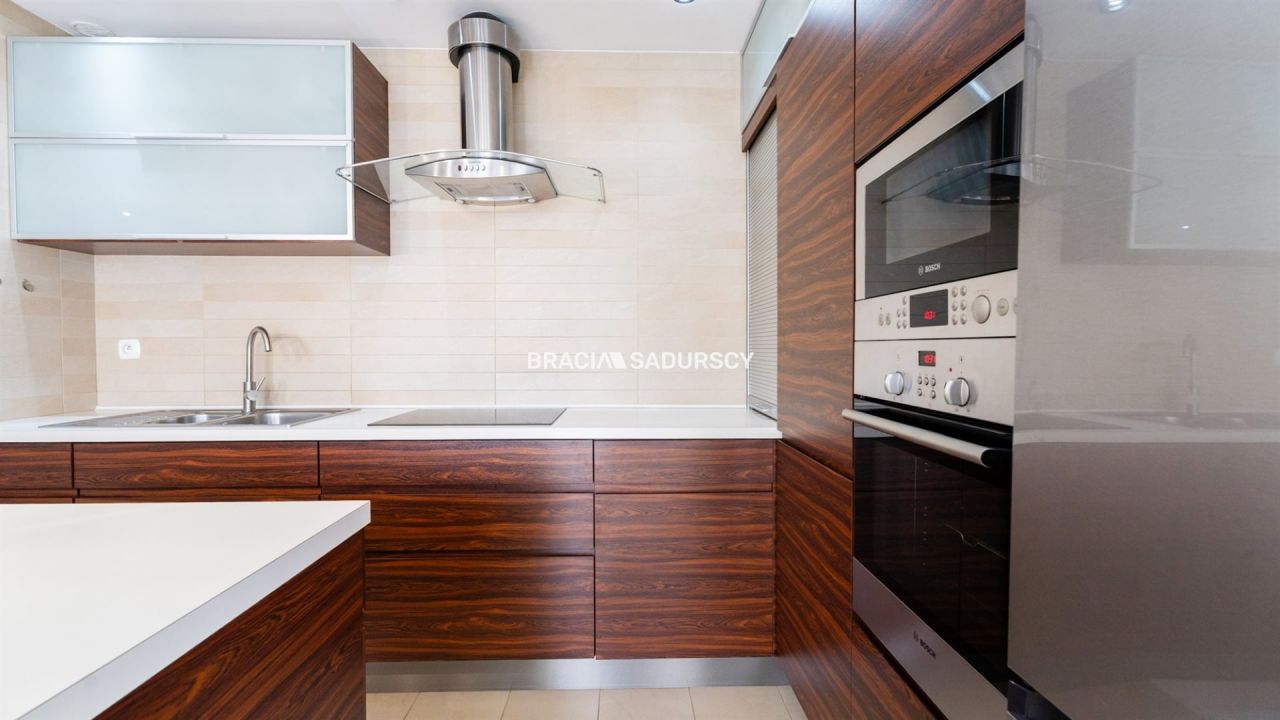 Mieszkanie 3-pokojowe Kraków Dębniki, ul. dr. Jana Piltza. Zdjęcie 5