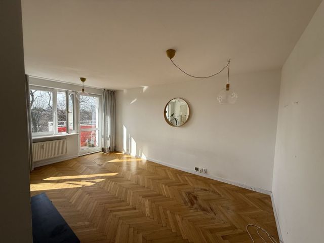 Mieszkanie 2-pokojowe Poznań Winogrady, os. Pod Lipami. Zdjęcie 1