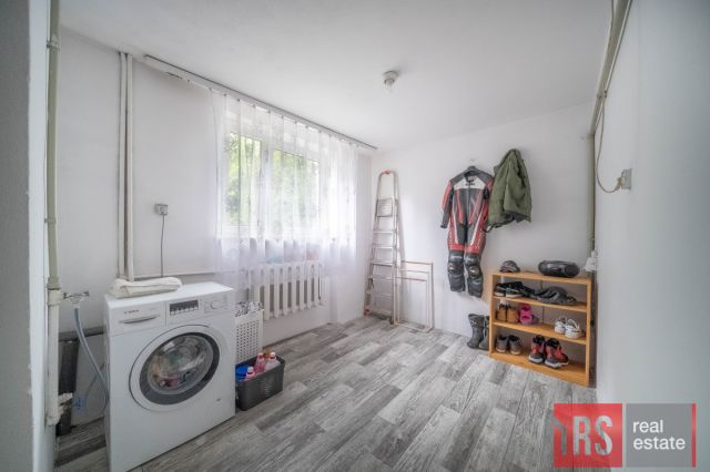 dom wolnostojący, 5 pokoi Laski, ul. Jana Wieczorka. Zdjęcie 17
