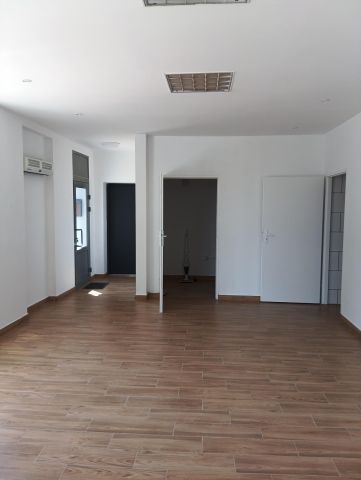 Lokal Gliwice, ul. Aleksandra Skowrońskiego. Zdjęcie 1