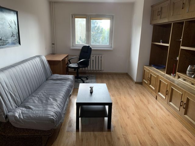 Mieszkanie 2-pokojowe Kraków Nowa Huta, ul. Franciszka Kniaźnina. Zdjęcie 1