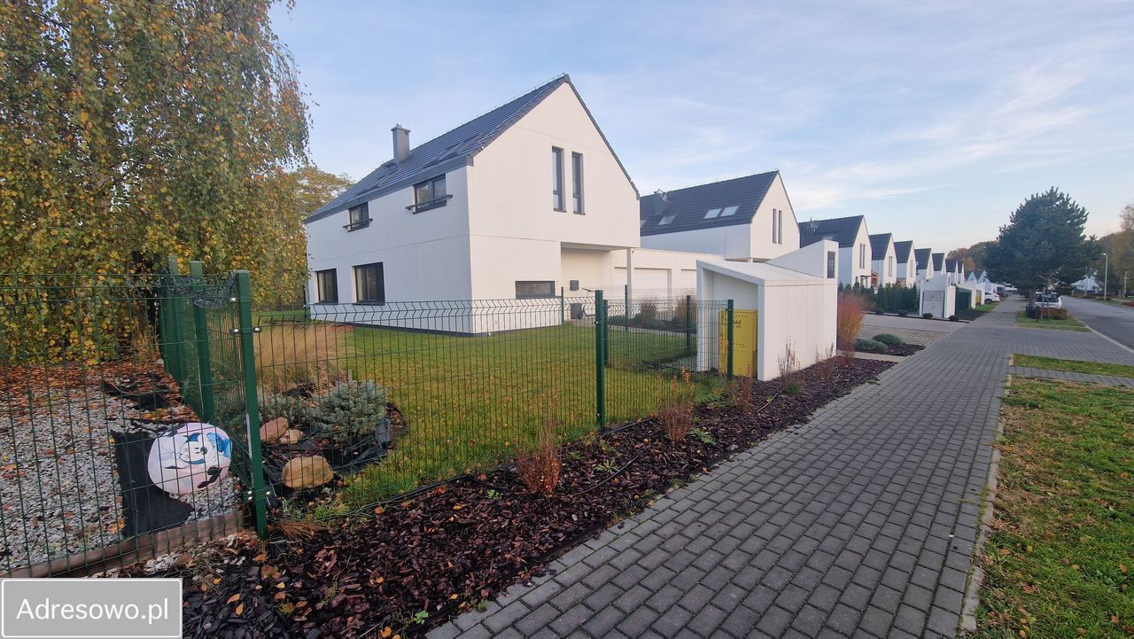 bliźniak, 5 pokoi Grzepnica, ul. Rezydencka. Zdjęcie 8