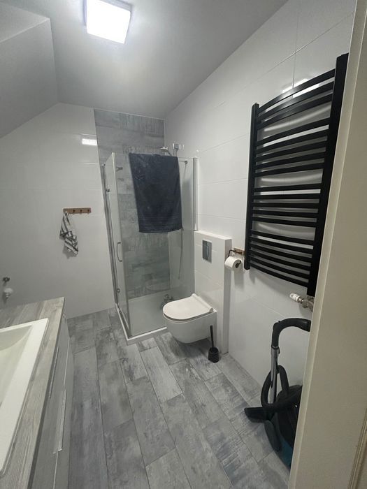 Mieszkanie 3-pokojowe Rączna. Zdjęcie 3