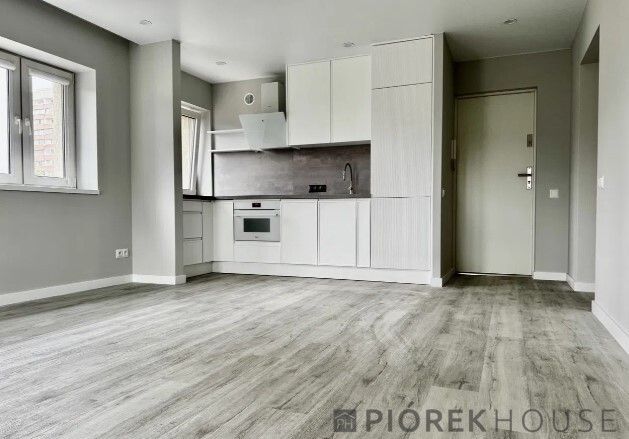 Mieszkanie 3-pokojowe Warszawa Mokotów, ul. Czerniakowska. Zdjęcie 1