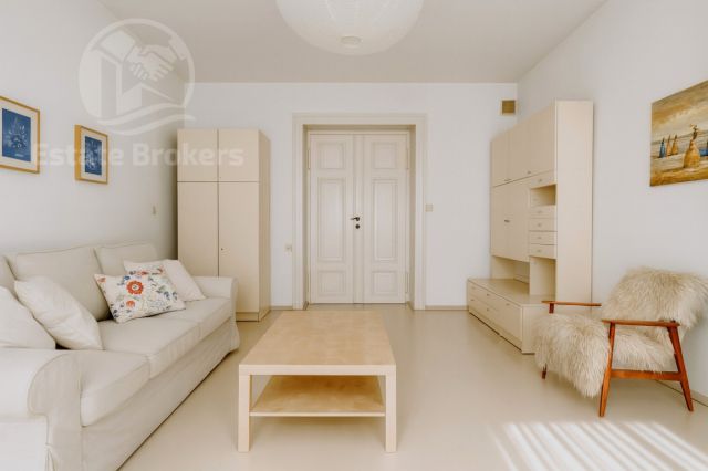 Mieszkanie 2-pokojowe Wrocław Krzyki, ul. Komuny Paryskiej. Zdjęcie 1