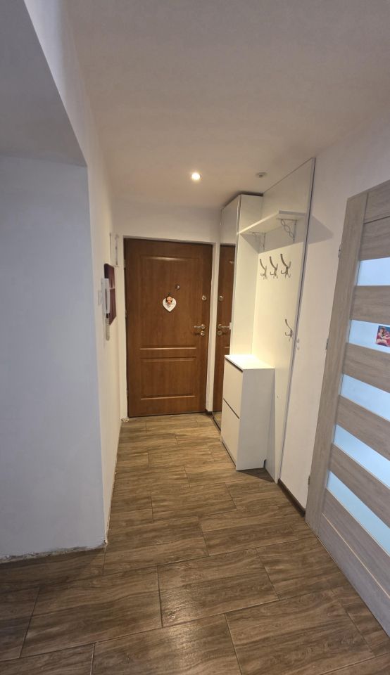 Mieszkanie 3-pokojowe Świętochłowice Lipiny, ul. Norberta Barlickiego. Zdjęcie 2