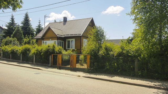 dom wolnostojący, 2 pokoje Czarna Wieś Kościelna, ul. Piękna. Zdjęcie 1